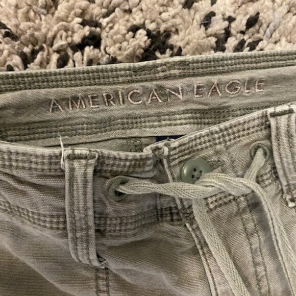 American Eagle Outfitters Khaki green boot Cut Cargo jeans size 00 - Picture 2 of 14